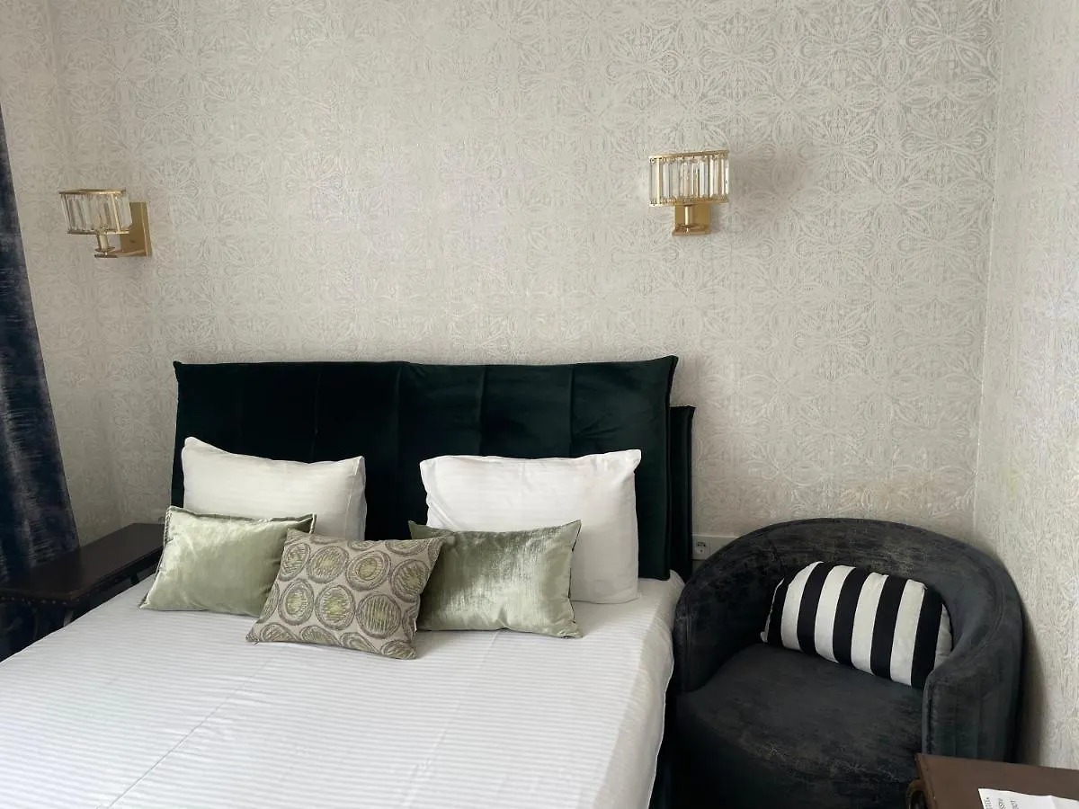 Rikhe Palace Boutique Hotel تبليسي