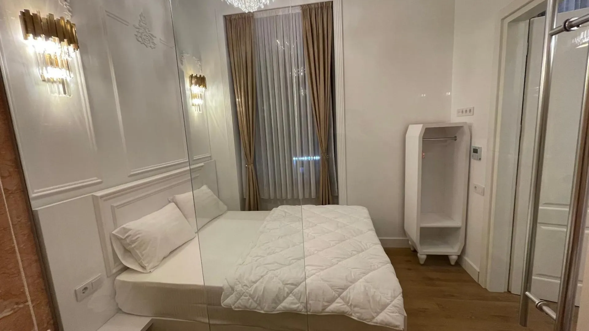 Rikhe Palace Boutique Hotel